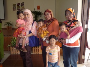 Pn. Ida Murni, Pn. Zarina & Pn. Zatul Hijanah 